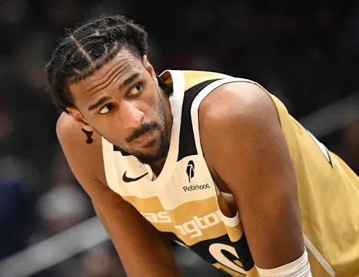 体育资讯-萨尔谈进步：更高效更聪明更强硬，从新秀赛季中学习成长